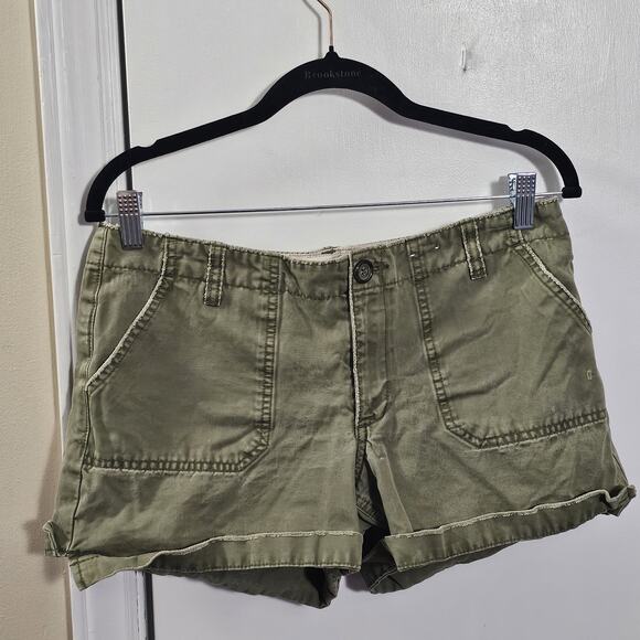 Micro Mini Y2K Old Navy Olive Green Military Style Cargo Utility Shorts Size 6 - Picture 1 of 5